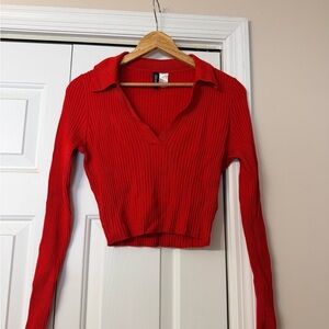 H&M | Divided Red Knit Crop Top